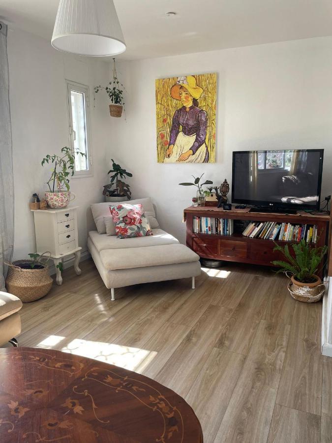 דירה נעימה ומפנקת באזור יפו Apartment *